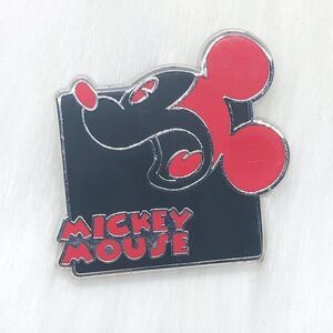 🔮 5/$25 Disney Red & Black Mickey Mouse‎ Scared Pin